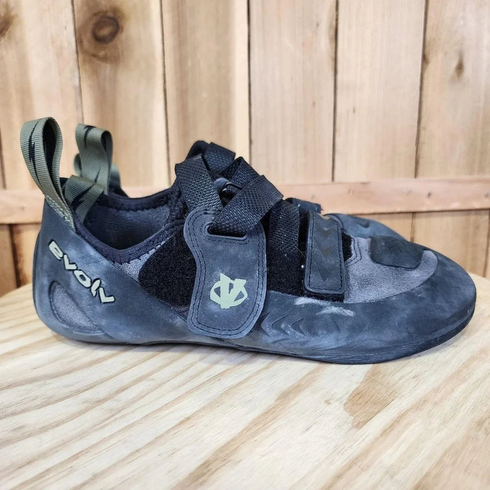 Evolv Kronos Rock Climbing Shoes Mens 9.5 Womens 10.5 Black Strap Closure TRAX